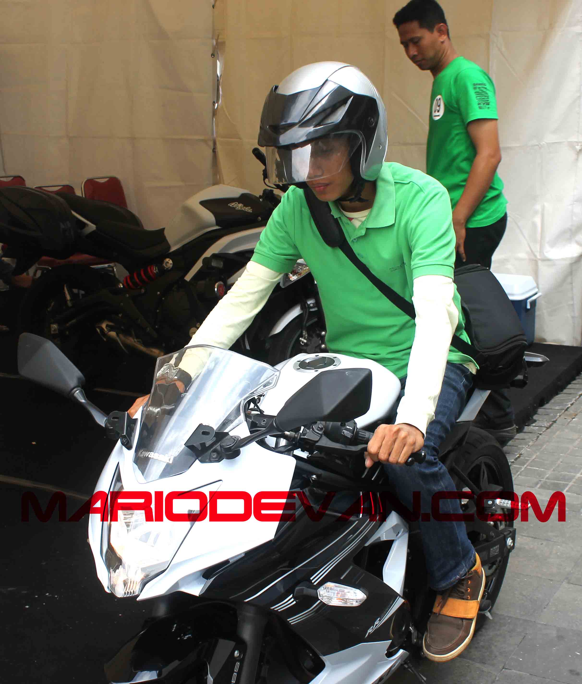 Firts Impresion And Test Ride Kawasaki Ninja 250 RR Mono Mario